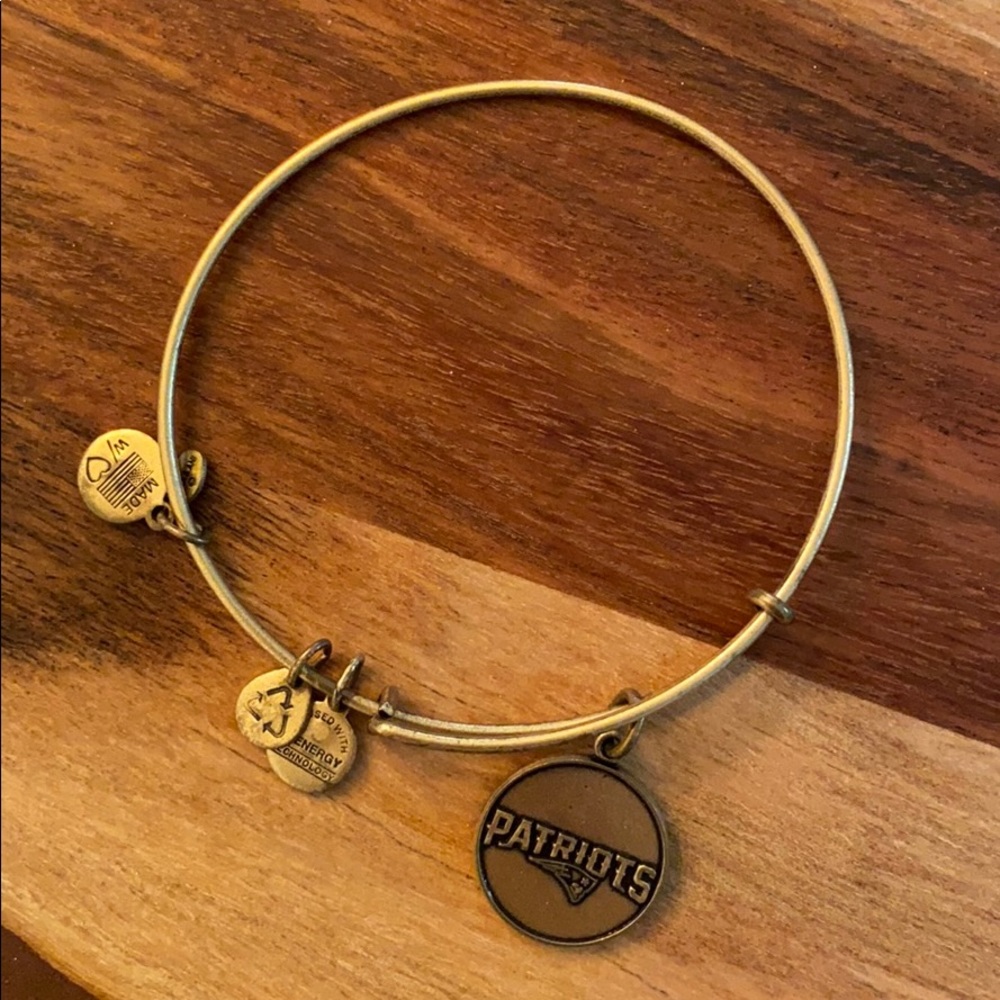 Alex and Ani Patriots bracelet